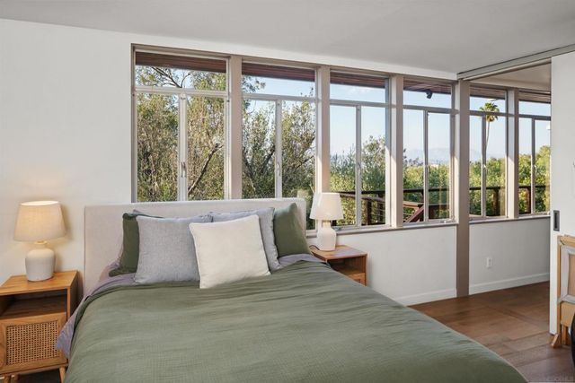 10010 Shadow Rd, La Mesa, CA 91941