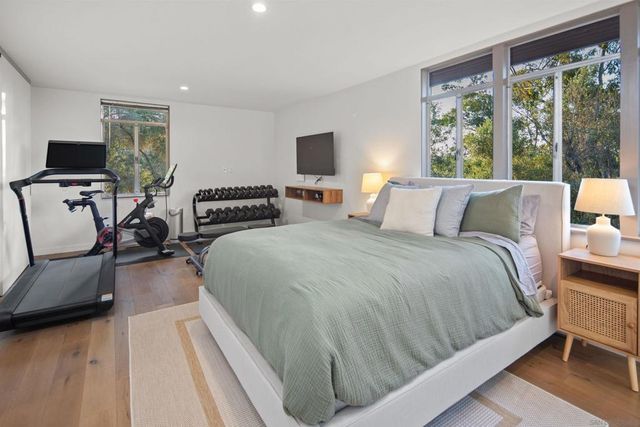 10010 Shadow Rd, La Mesa, CA 91941