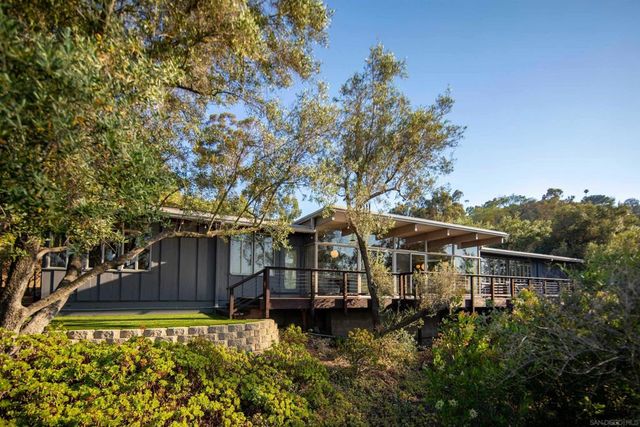 10010 Shadow Rd, La Mesa, CA 91941