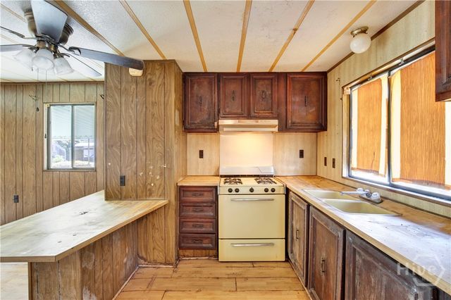 125 Cedarbrook Drive, Savannah, GA 31405