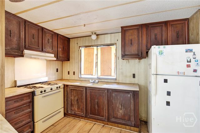 125 Cedarbrook Drive, Savannah, GA 31405