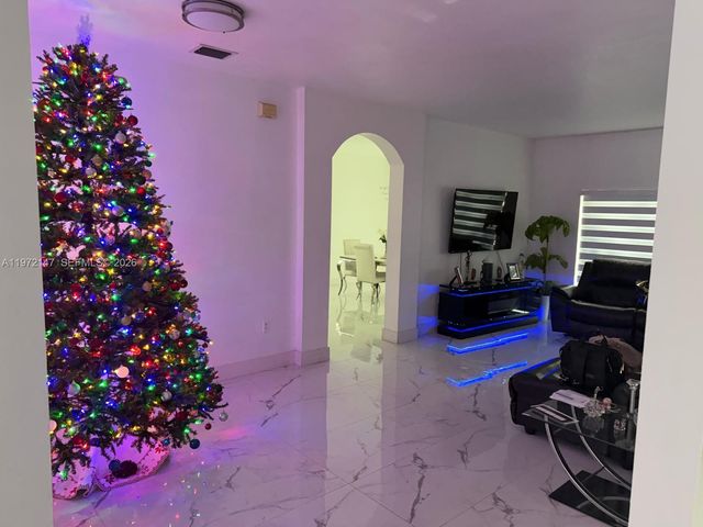 19064 SW 319th St, Homestead, FL 33030