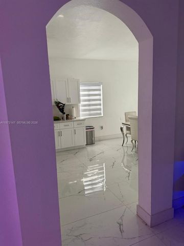 19064 SW 319th St, Homestead, FL 33030