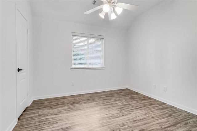 2104 Westfalian TRL, Austin, TX 78732