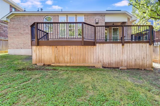 2104 Westfalian TRL, Austin, TX 78732