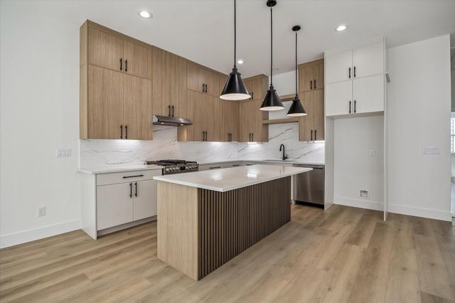 734 Curtin Street, Houston, TX 77018