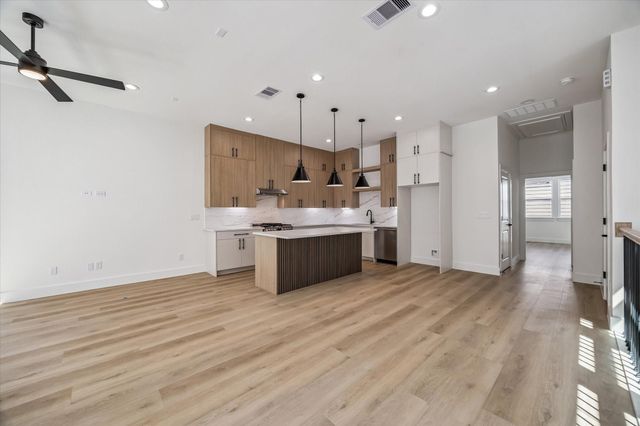 734 Curtin Street, Houston, TX 77018