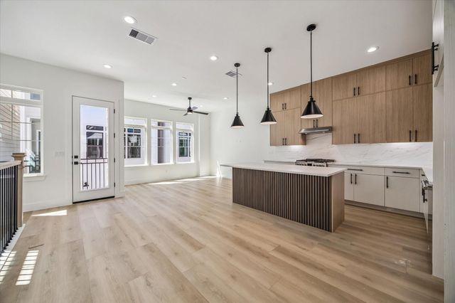 734 Curtin Street, Houston, TX 77018