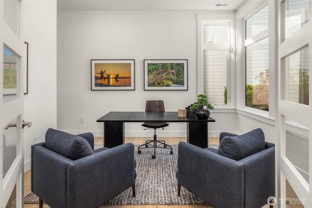 21049 SE 80th Street, Issaquah, WA 98027