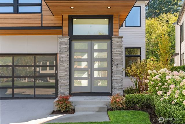 21049 SE 80th Street, Issaquah, WA 98027