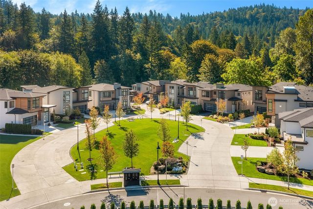 21049 SE 80th Street, Issaquah, WA 98027