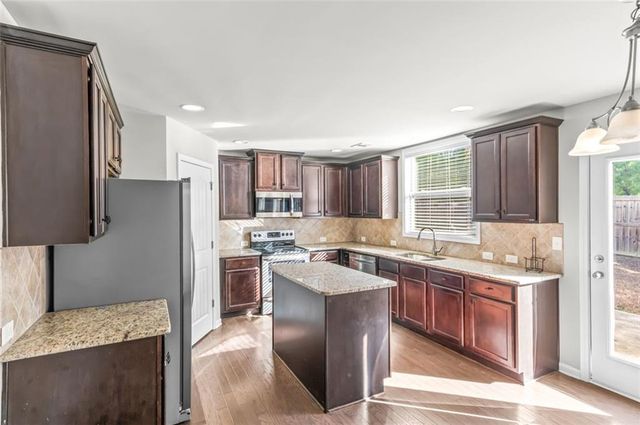 4237 WATER MILL Drive, Buford, GA 30519