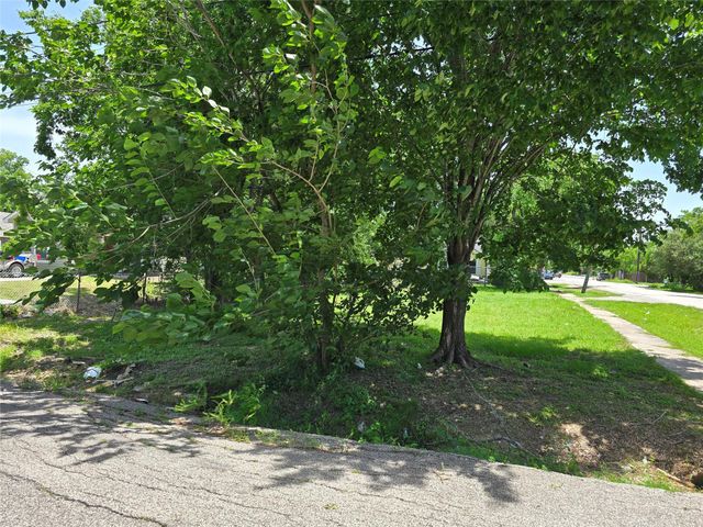 6739 Foster Street, Houston, TX 77021