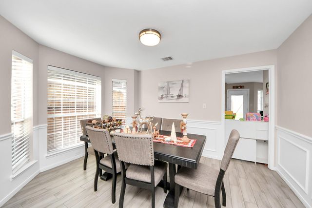 515 Spindle Ridge Drive, Spring, TX 77386