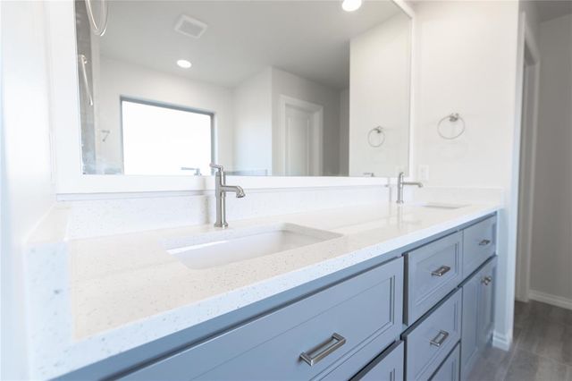 9320 NW 116th Street, Yukon, OK 73099