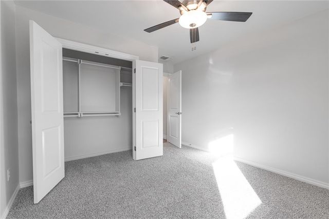 9320 NW 116th Street, Yukon, OK 73099