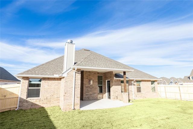 9320 NW 116th Street, Yukon, OK 73099