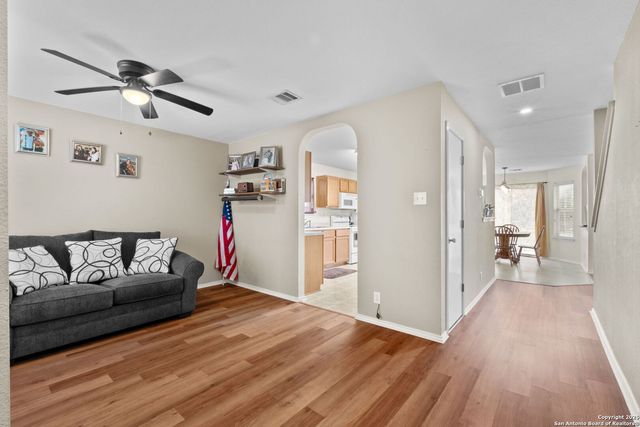 534 Coral Harbor, San Antonio, TX 78251