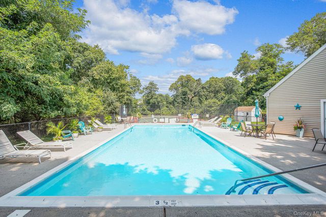 24 Spinnaker Lane 24, East Patchogue, NY 11772