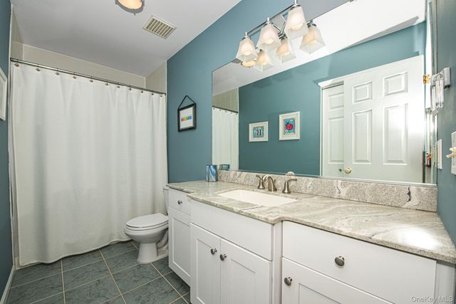 24 Spinnaker Lane 24, East Patchogue, NY 11772