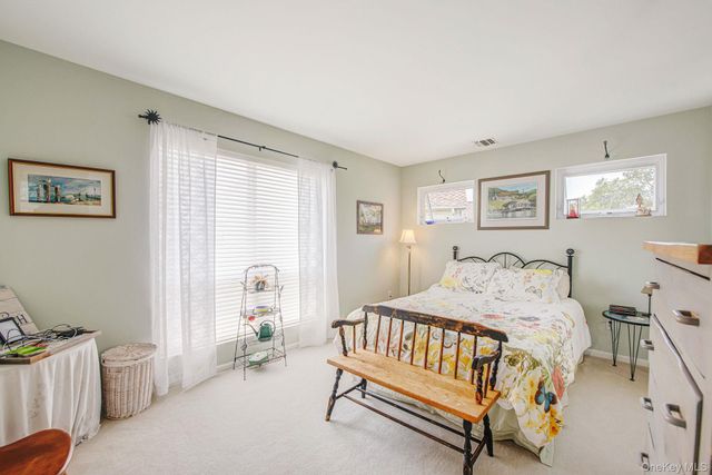 24 Spinnaker Lane 24, East Patchogue, NY 11772