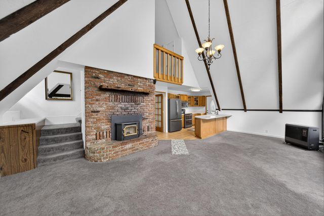 8566 Placer Road, Redding, CA 96001