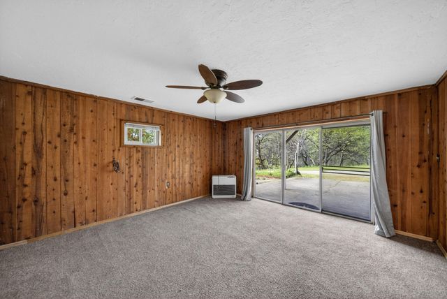 8566 Placer Road, Redding, CA 96001