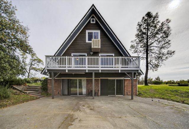 8566 Placer Road, Redding, CA 96001