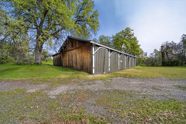 8566 Placer Road, Redding, CA 96001