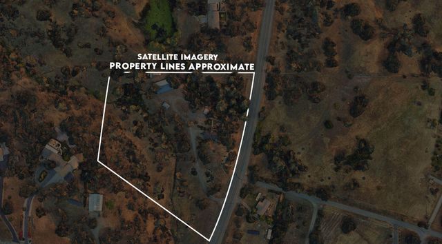 8566 Placer Road, Redding, CA 96001