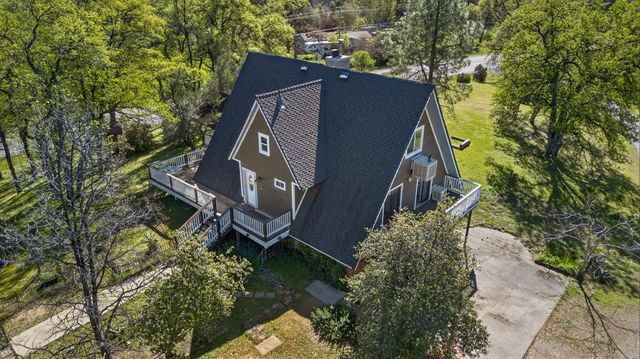 8566 Placer Road, Redding, CA 96001