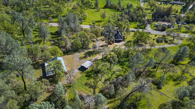 8566 Placer Road, Redding, CA 96001