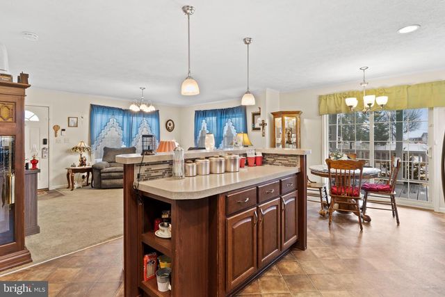 102 ORIOLE DRIVE, Carlisle, PA 17013