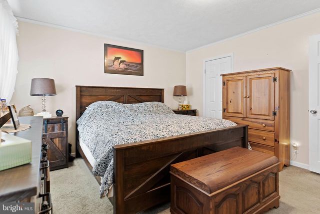 102 ORIOLE DRIVE, Carlisle, PA 17013