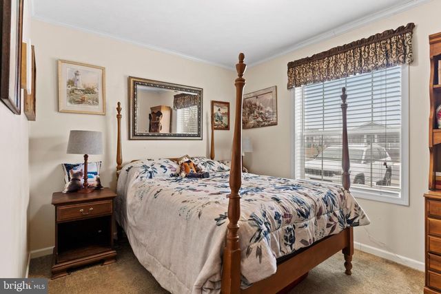 102 ORIOLE DRIVE, Carlisle, PA 17013