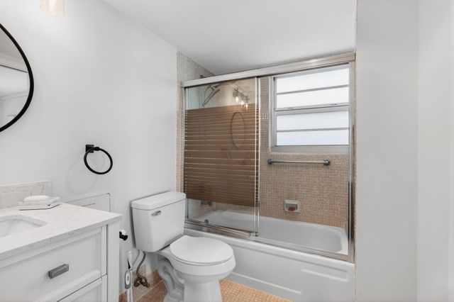 2054 Exeter C, Boca Raton, FL 33434