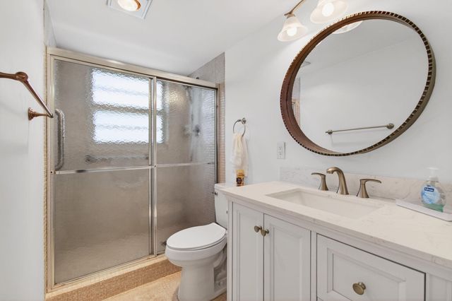 2054 Exeter C, Boca Raton, FL 33434