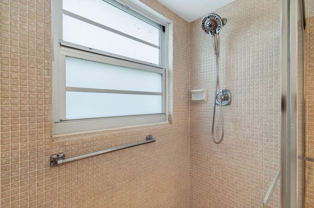 2054 Exeter C, Boca Raton, FL 33434