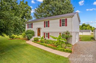 195 Bell Farm Road, Statesville, NC 28625