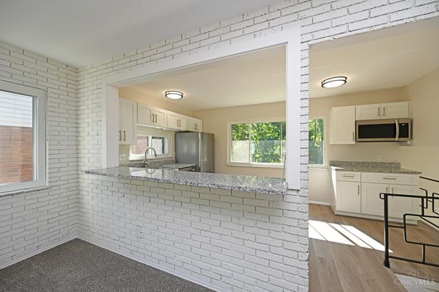 6113 Wayside Court, Cincinnati, OH 45230