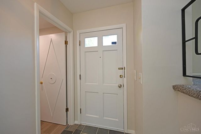 6113 Wayside Court, Cincinnati, OH 45230