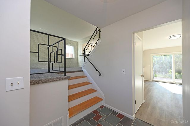 6113 Wayside Court, Cincinnati, OH 45230