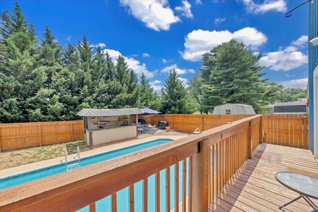 3341 Fort Lewis CIR, Salem, VA 24153