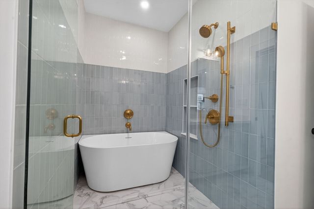 17 Manning St 17, Medford, MA 02155
