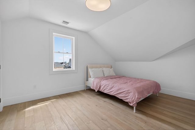 17 Manning St 17, Medford, MA 02155