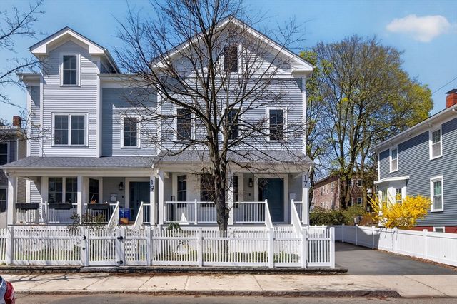 17 Manning St 17, Medford, MA 02155