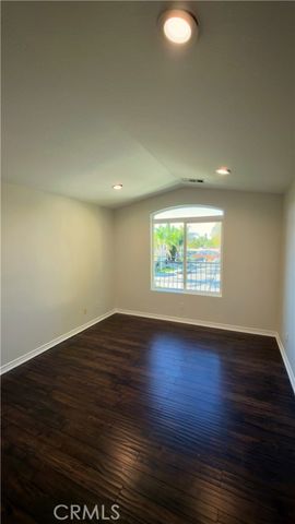 8220 Chamberlain, Reseda (los Angeles), CA 91335