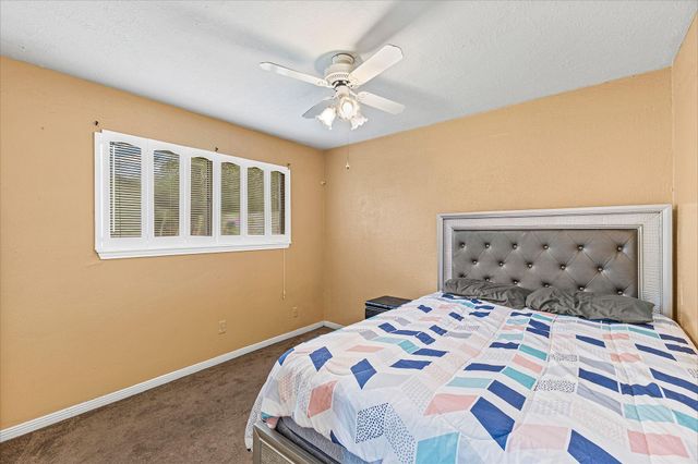 112 Ponderosa Trail, Conroe, TX 77301