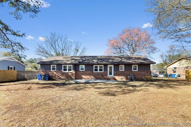 716 Dowfield Drive, Fayetteville, NC 28311