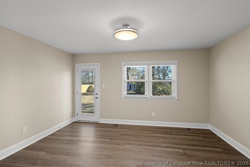 716 Dowfield Drive, Fayetteville, NC 28311 — photo 5